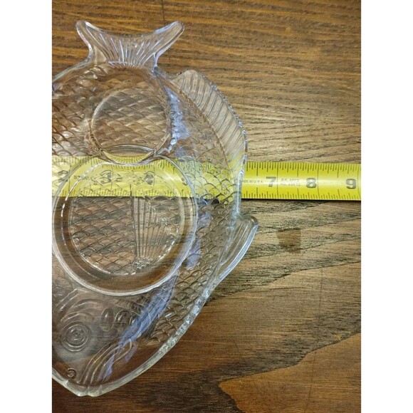 Set Of 4 VTG Clear Glass Fish Shape Dishes Plates (4) 8x6.25" Appetizer NO SAUCE - Picture 6 of 6